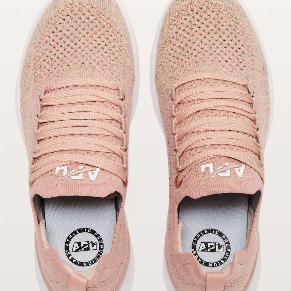 APL Shoes - Picture 2 of 15